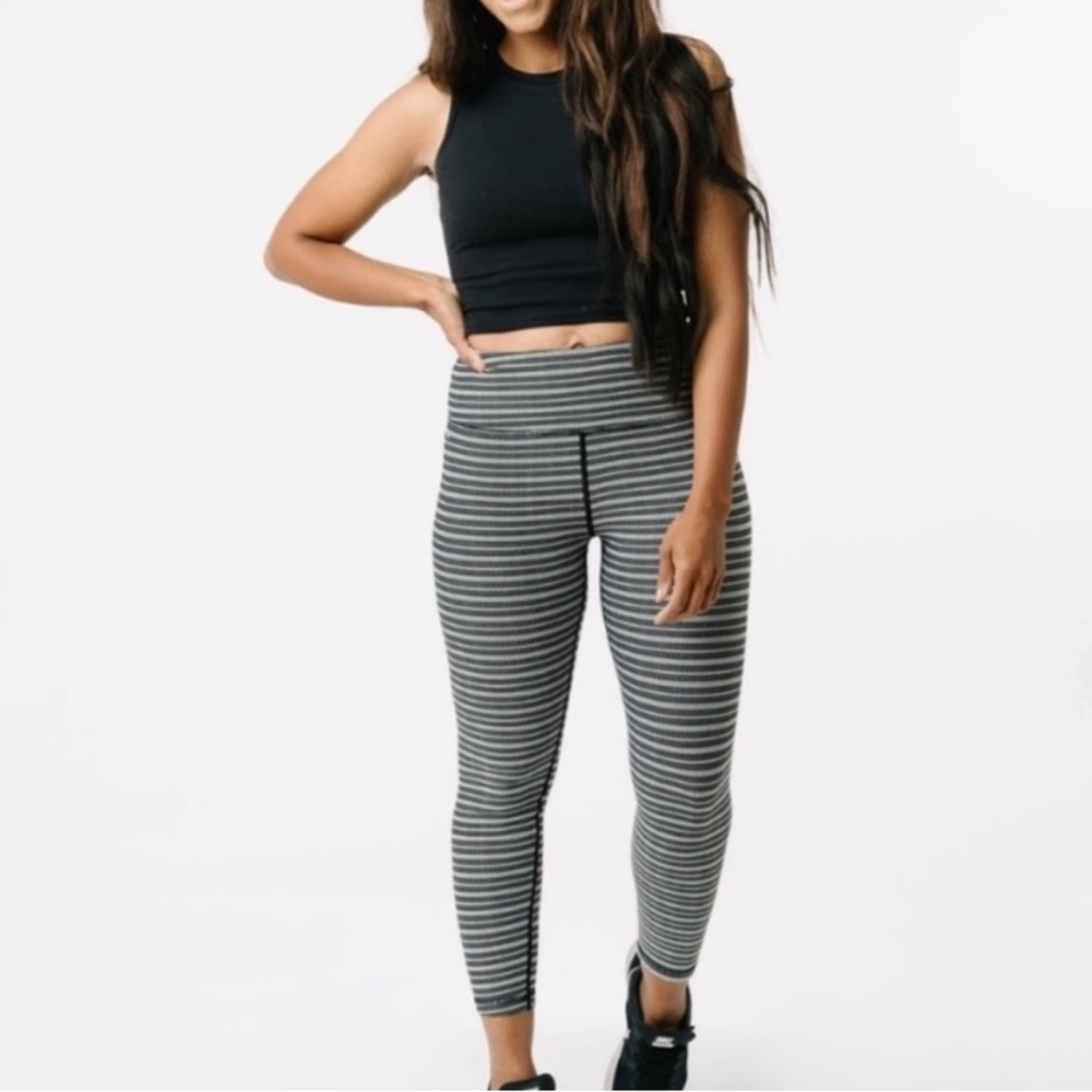 ZYIA Leggings Stripes Sz 8-10